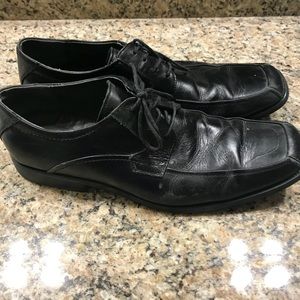 Steve Madden lace up dress shoes